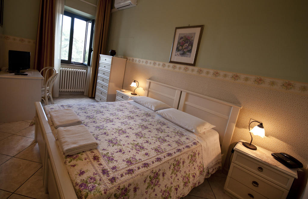Hotel La Villa Ceccano ห้อง รูปภาพ