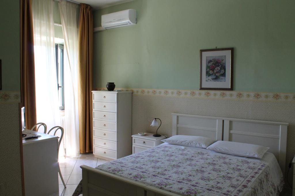 Hotel La Villa Ceccano ห้อง รูปภาพ