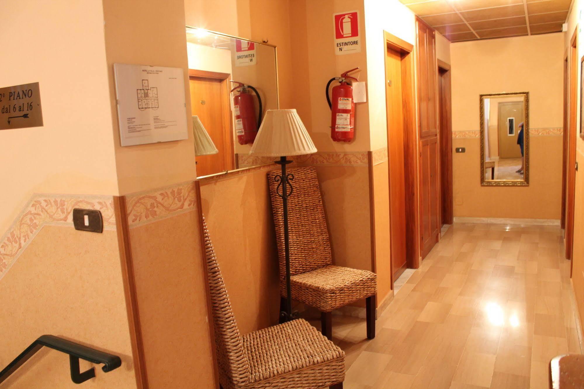 Hotel La Villa Ceccano ภายนอก รูปภาพ